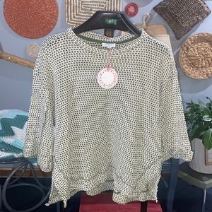 umgee USA oversized women’s sweater top, small